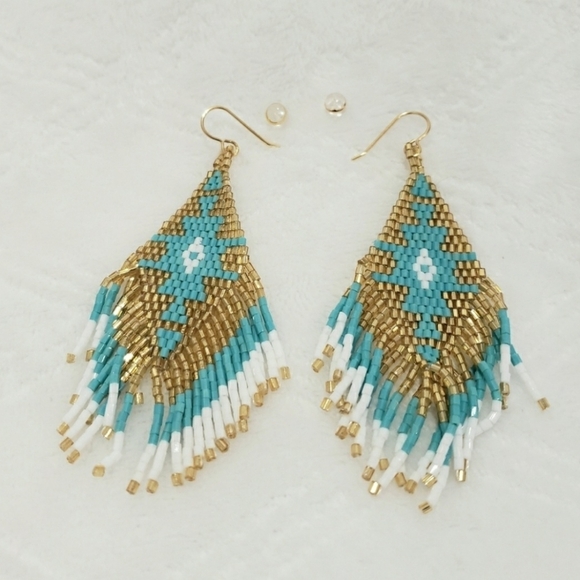 404- Beaded Earrings, long Beaded Dangle Earrings Native America Style Handmade - Picture 3 of 6